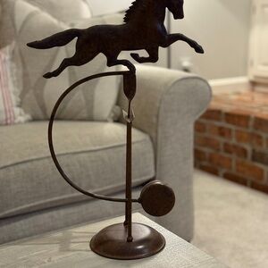 Elegant Bronze Horse Sculpture